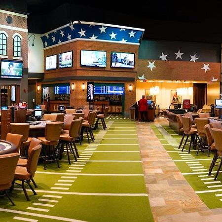 Ameristar Casino Hotel East Chicago Bagian luar foto